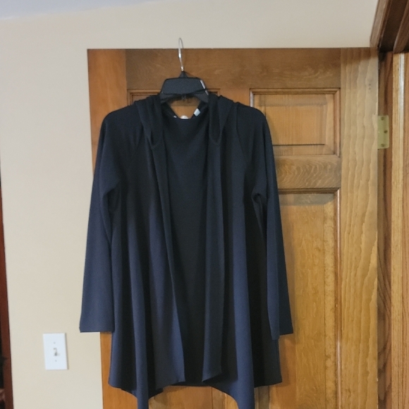 Cyrus Black Open Front Cardigan Sweater - Picture 1 of 4